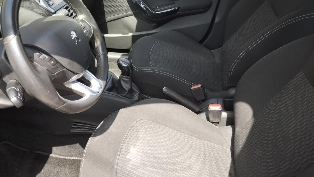 Peugeot 208 PureTech 82 5 porte Active