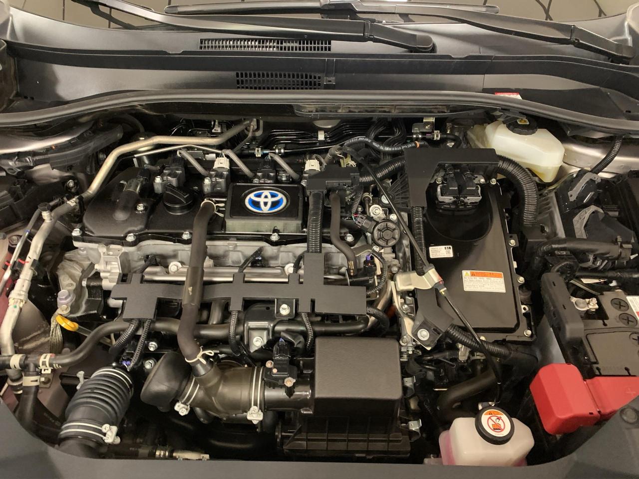 Toyota C-HR 1.8h Active e-cvt