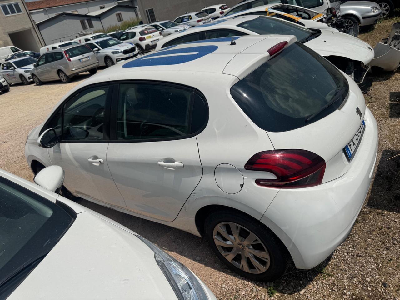 Peugeot 208 1.5Hdi 102cv Van 2 Posti