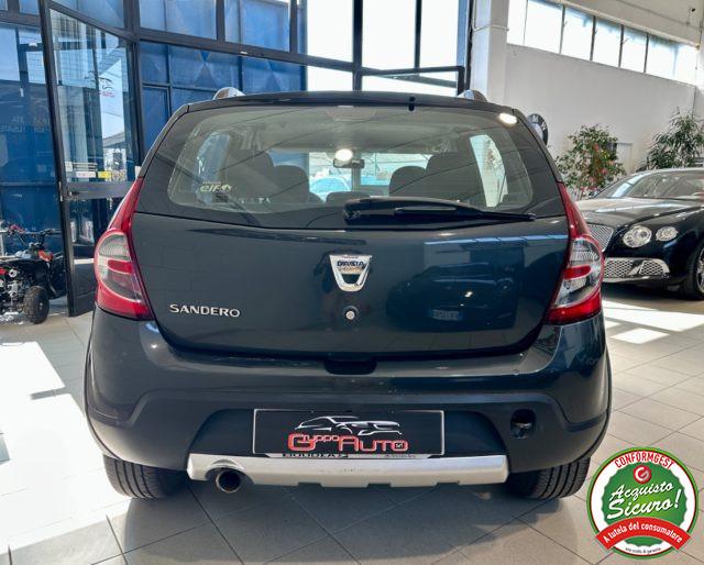 DACIA Sandero Stepway 1.6 8V GPL 85CV *NEOPAT*DISTRIBUZIONE OK*
