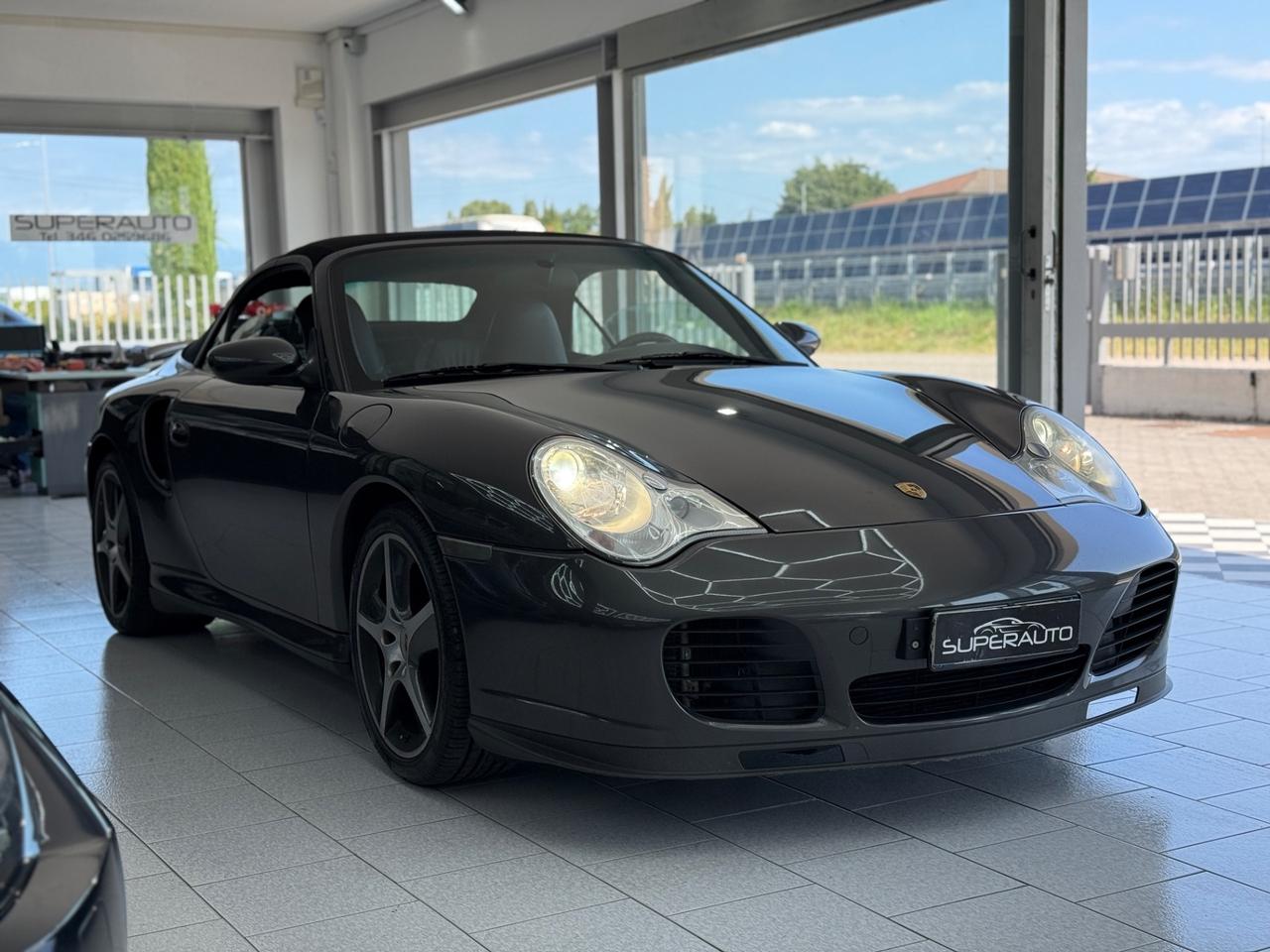 Porsche 911 Turbo cat Cabriolet
