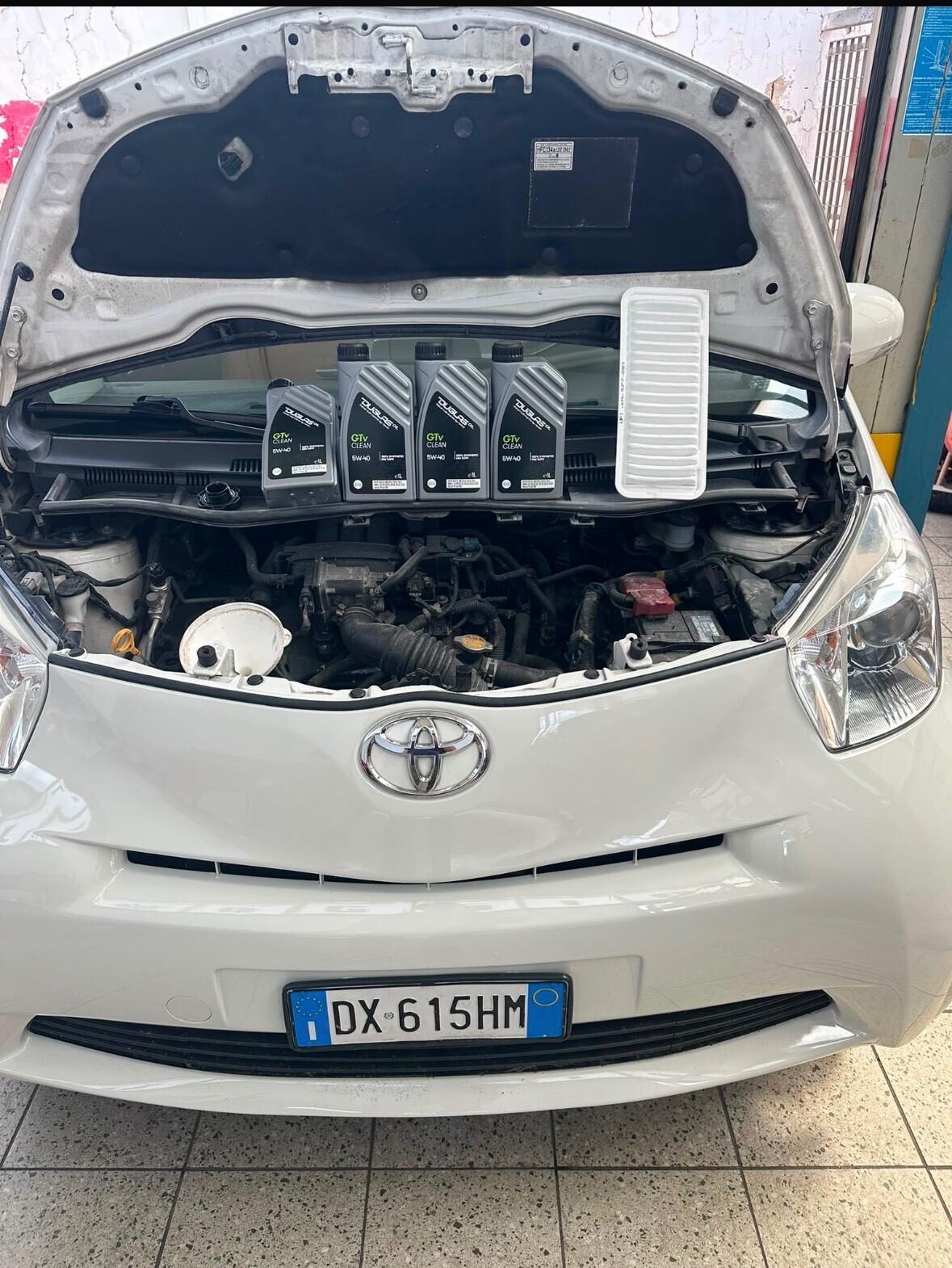 Toyota iQ 1.0