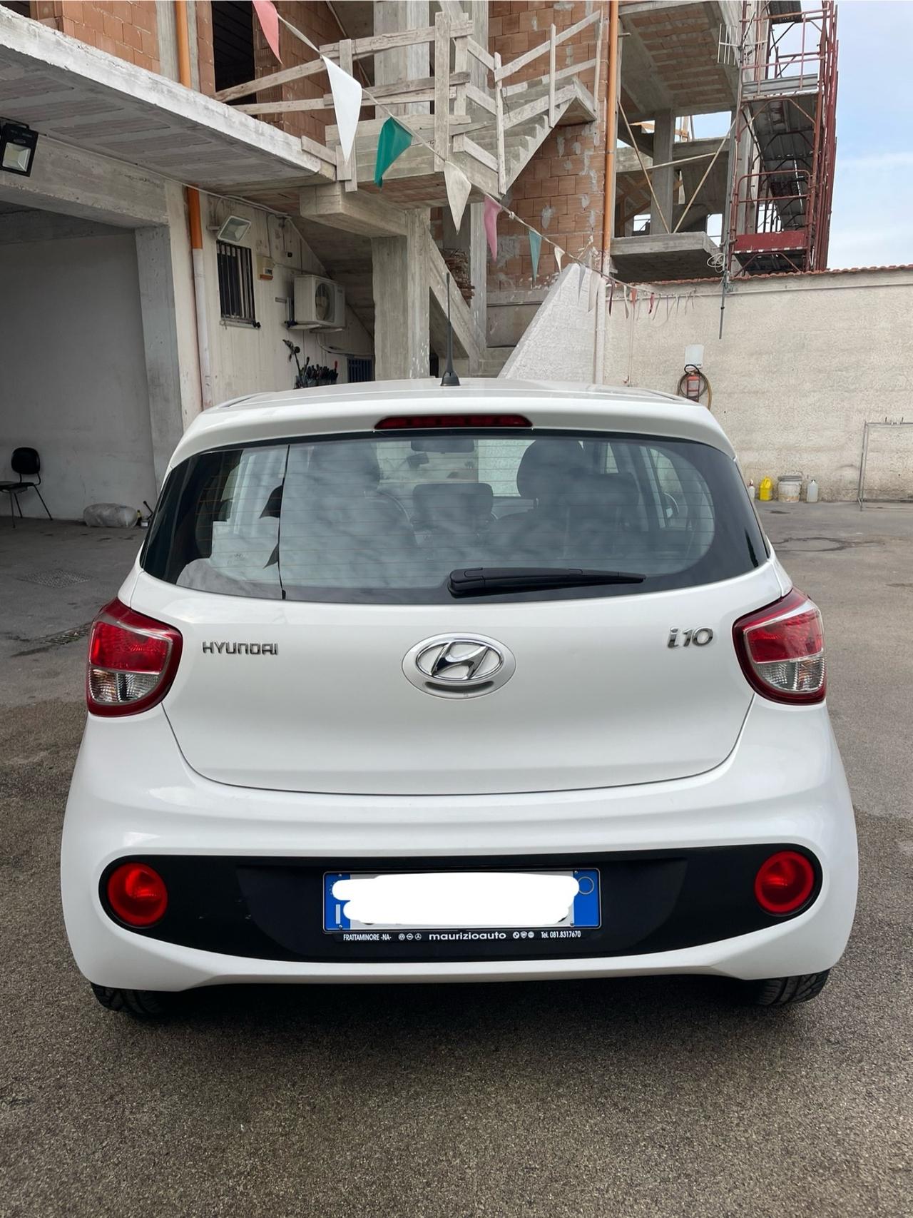 Hyundai i10 1.0 MPI Style restayling Full dal nord Italia