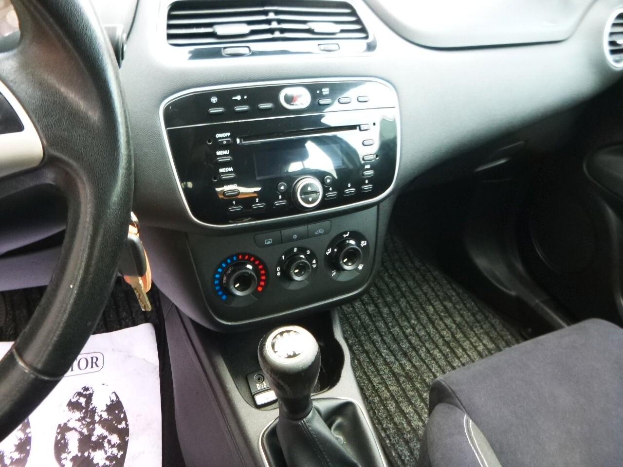 Fiat Punto 1.3 MJT II 75 CV 5 porte Easy.NEOPATENTATO