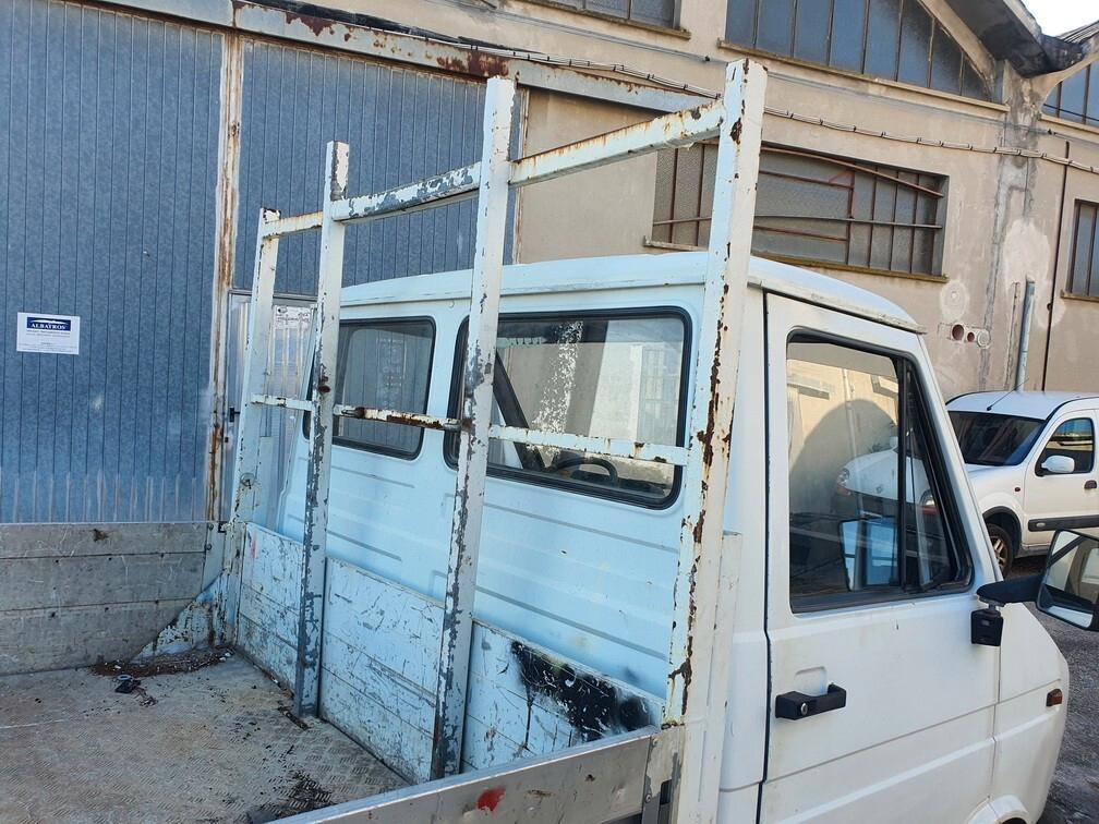 Iveco Daily I 35-8 2.4 D 72CV Cassone Fisso