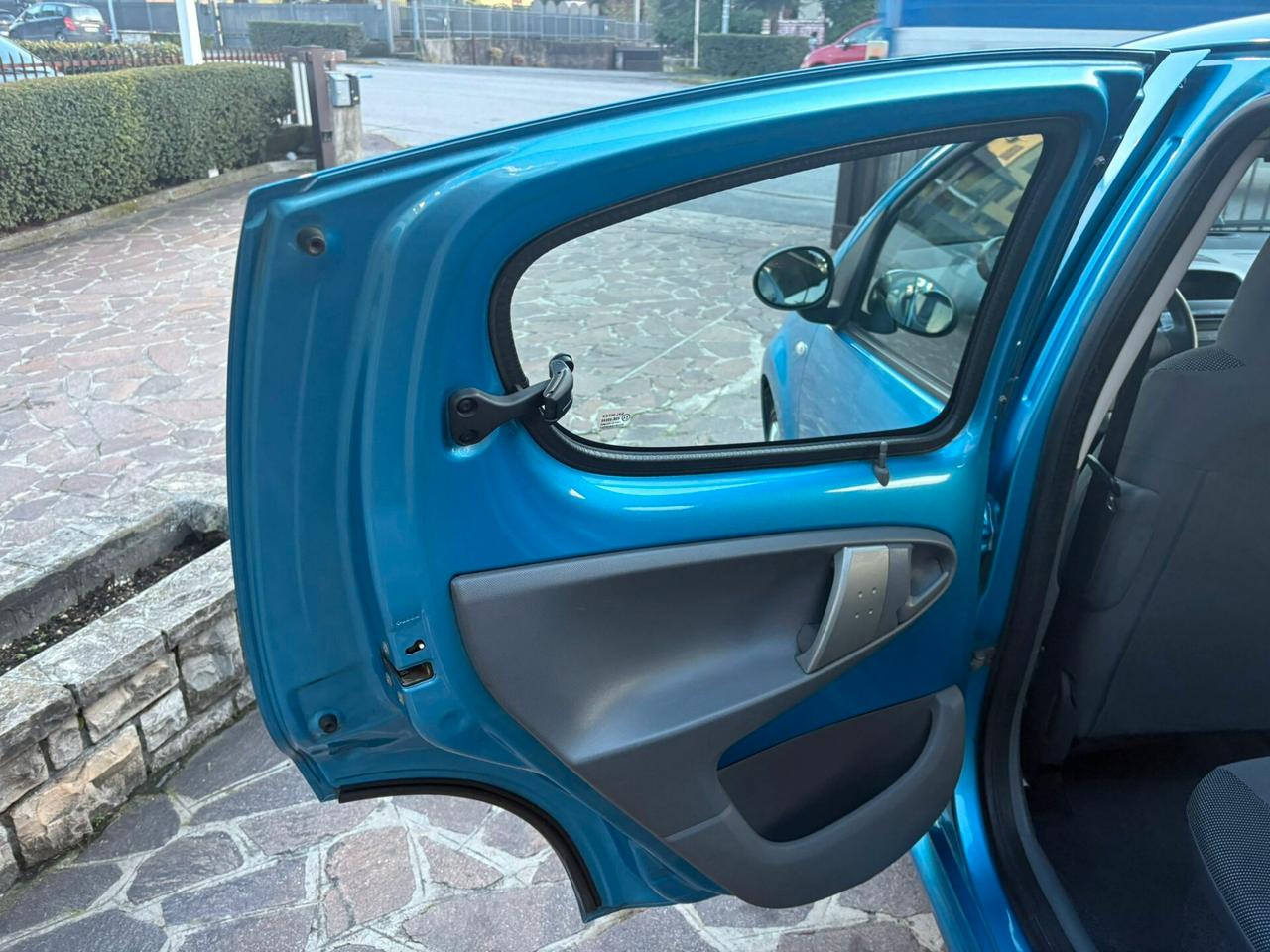 Peugeot 107 1.0 68CV 5p. Urban Move