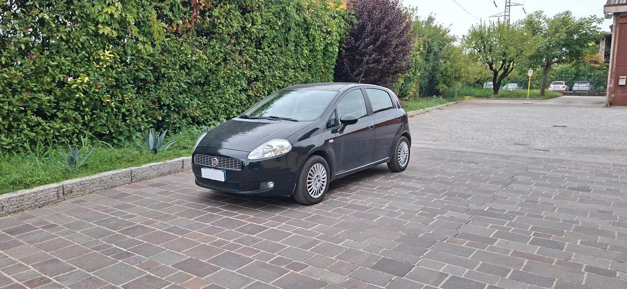 GRANDE PUNTO 1.4 GPL IDEALE X NEOPATENTATI