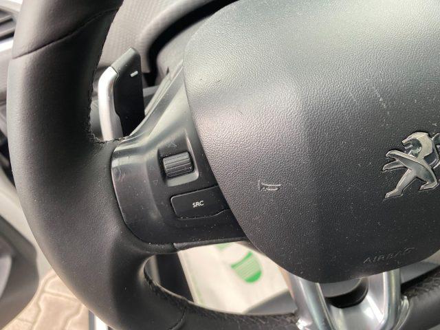 PEUGEOT 2008 1.6 e-HDi 92 CV Automatica ETG6 Allure