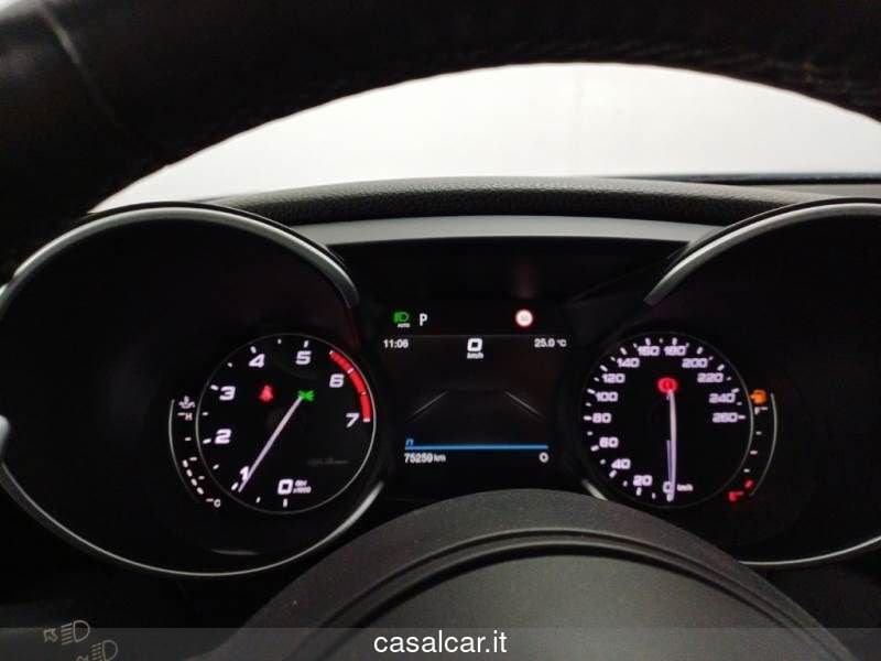 Alfa Romeo Giulia Giulia 2.0 Turbo 280 CV AT8 AWD Q4 Veloce FINO A 3 ANNI DI GARANZIA KM ILLIMITATI PARI ALLA NUOVA
