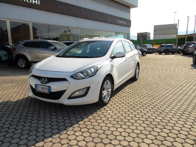 Hyundai i30 i30 Wagon 1.6 CRDi Comfort + PACK FRIZIONE NUOVA AL 100%