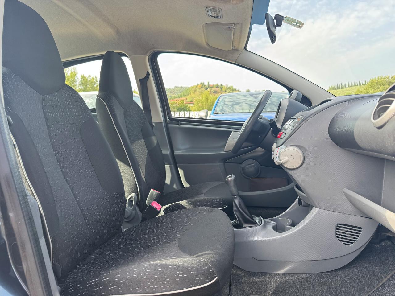 PEUGEOT 107 1.0 5porte *UNIPROPRIETARIO*/130.000KM