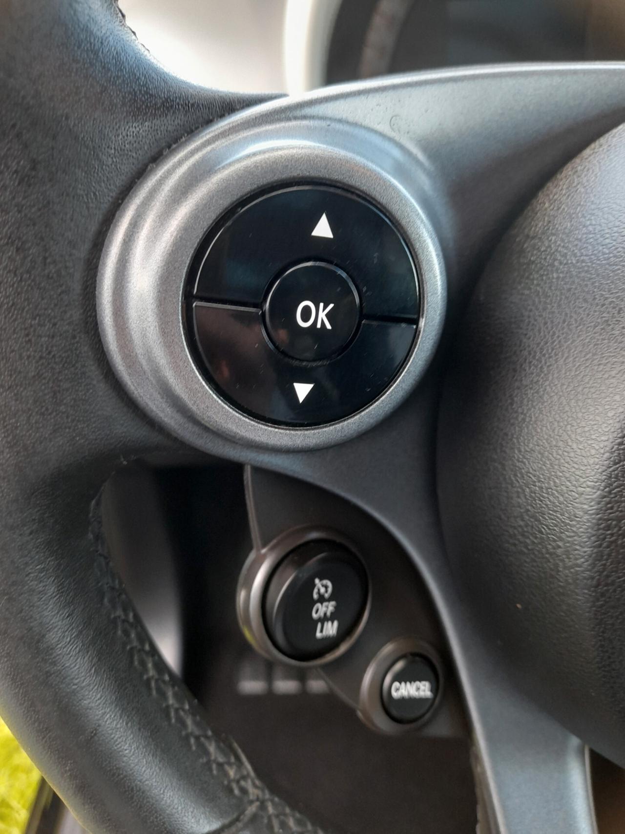 Smart ForFour 70 1.0 Passion