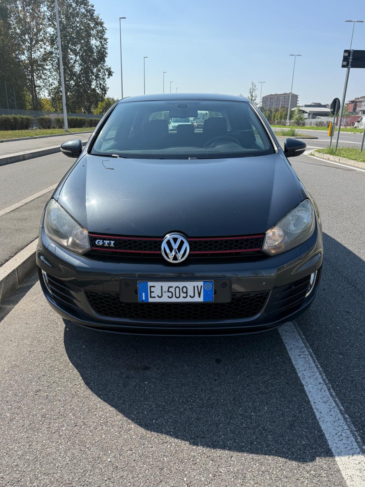 Volkswagen Golf GTI 2.0 TSI 3p.