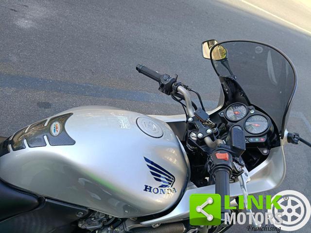 HONDA Hornet 600 S S
