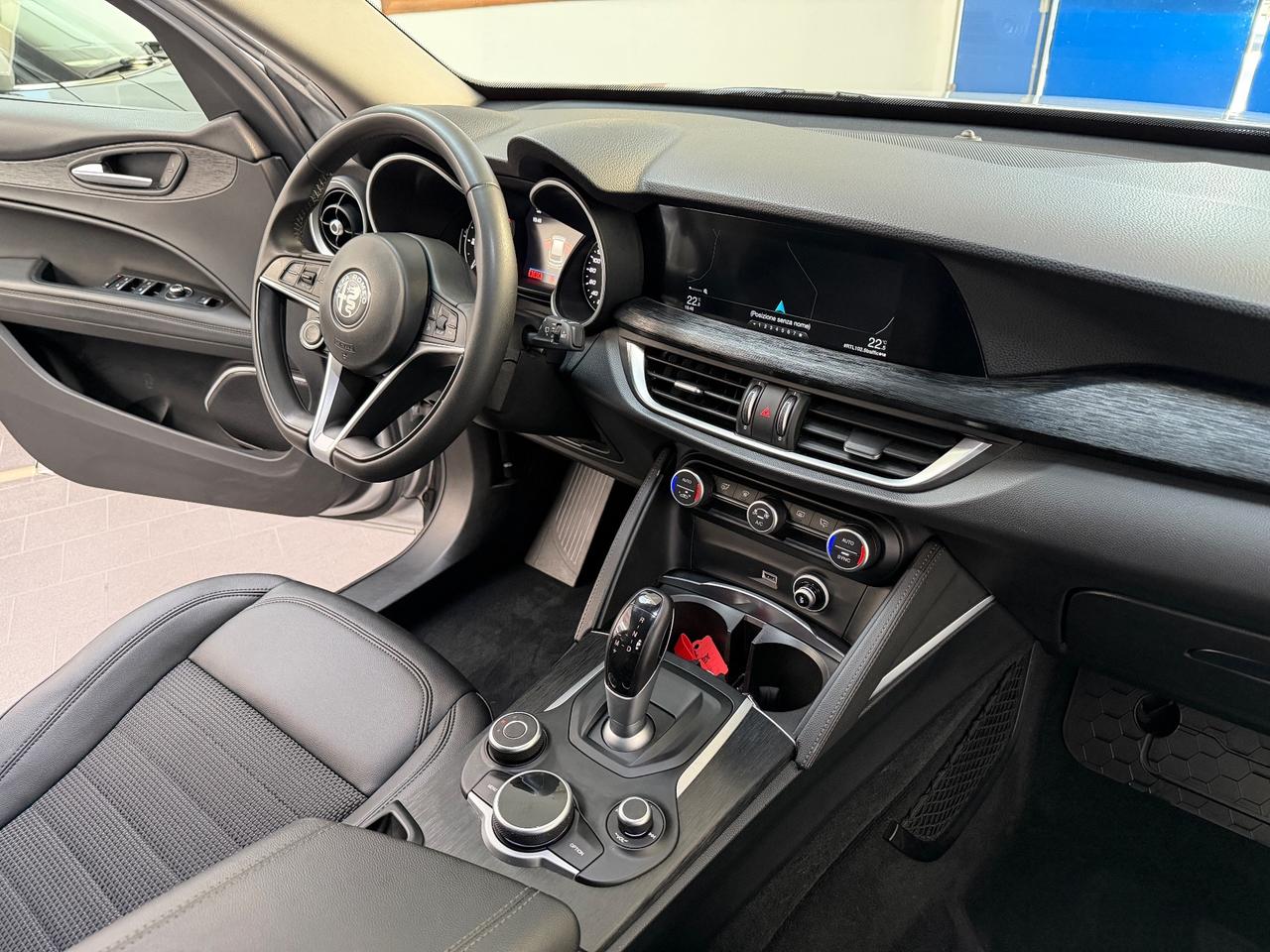 Alfa Romeo Stelvio 2.2 Turbodiesel 210 CV AT8 Q4 Lusso