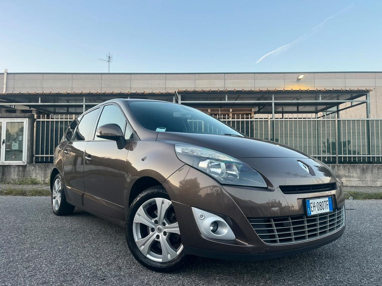 Renault Scenic 1.4 TCe Luxe 7 POSTI