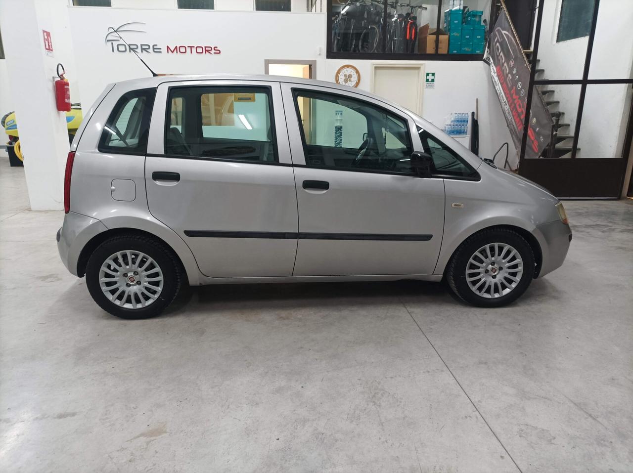 Fiat Idea 1.3 Multijet 16V Dynamic 05/2004