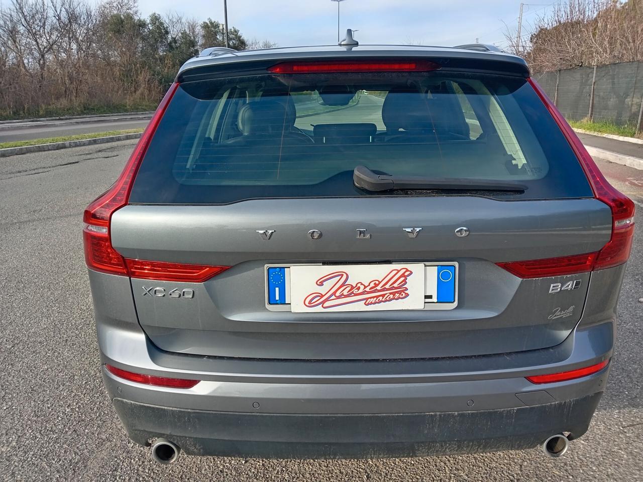 Volvo XC 60 XC60 B4 (d) AWD Geartronic Inscription