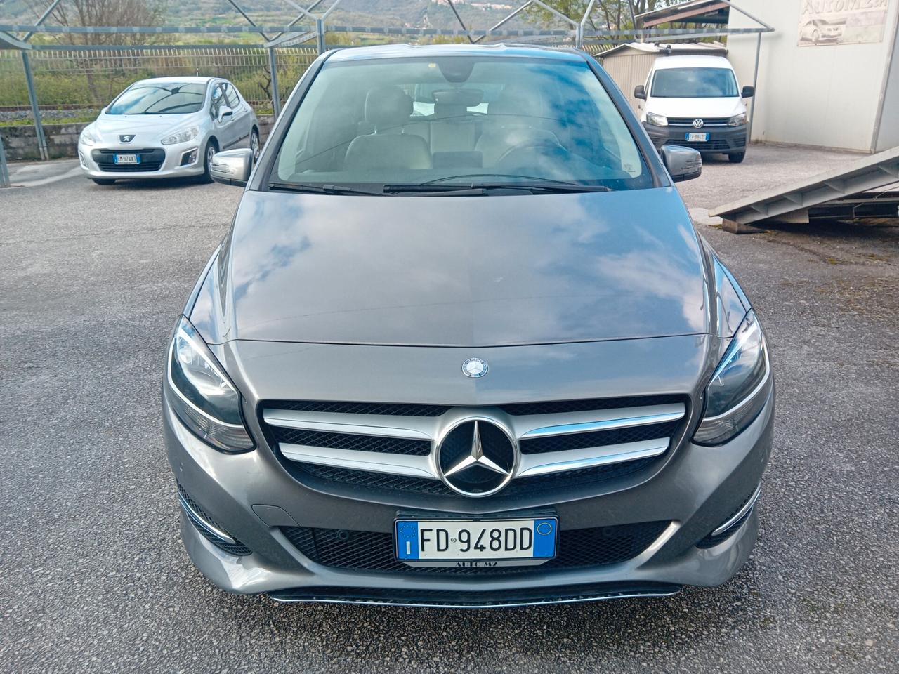 Mercedes-benz B 200 d Automatic Sport