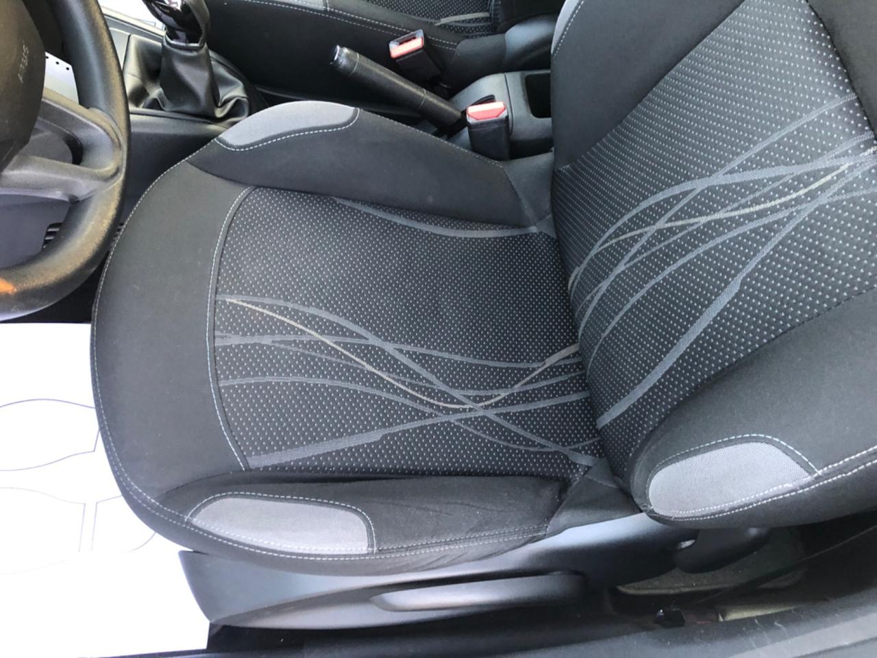 Peugeot 208 GPL 2013 Ok per neopatentati