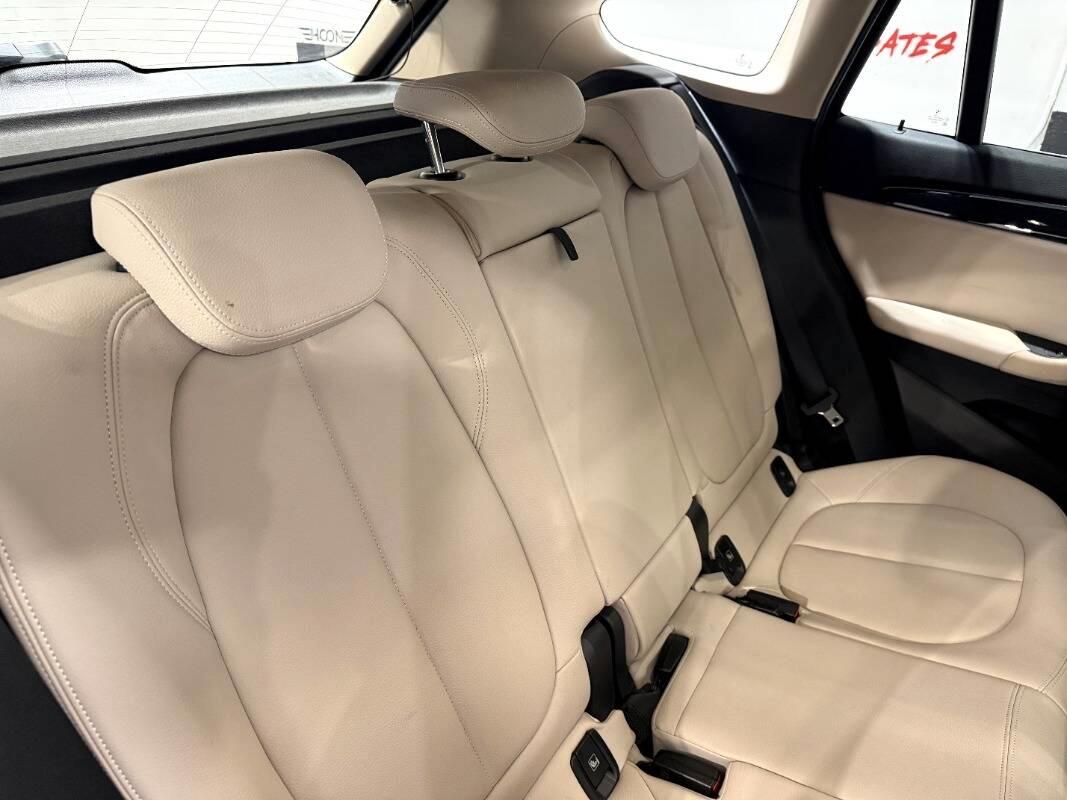 BMW X1 Sdrive18d xLine auto my18