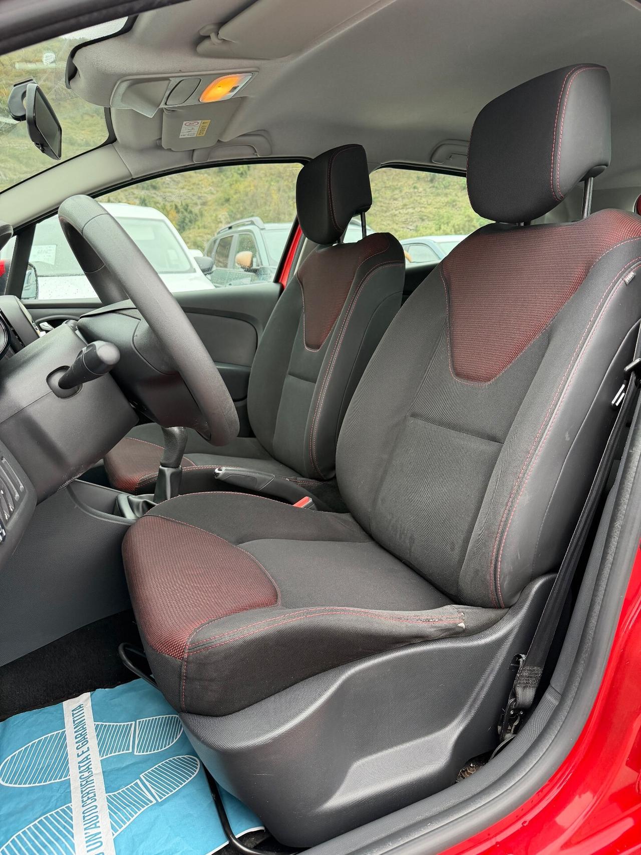 Renault Clio 1.2 75CV GPL 5 porte - NEOPATENTATI-