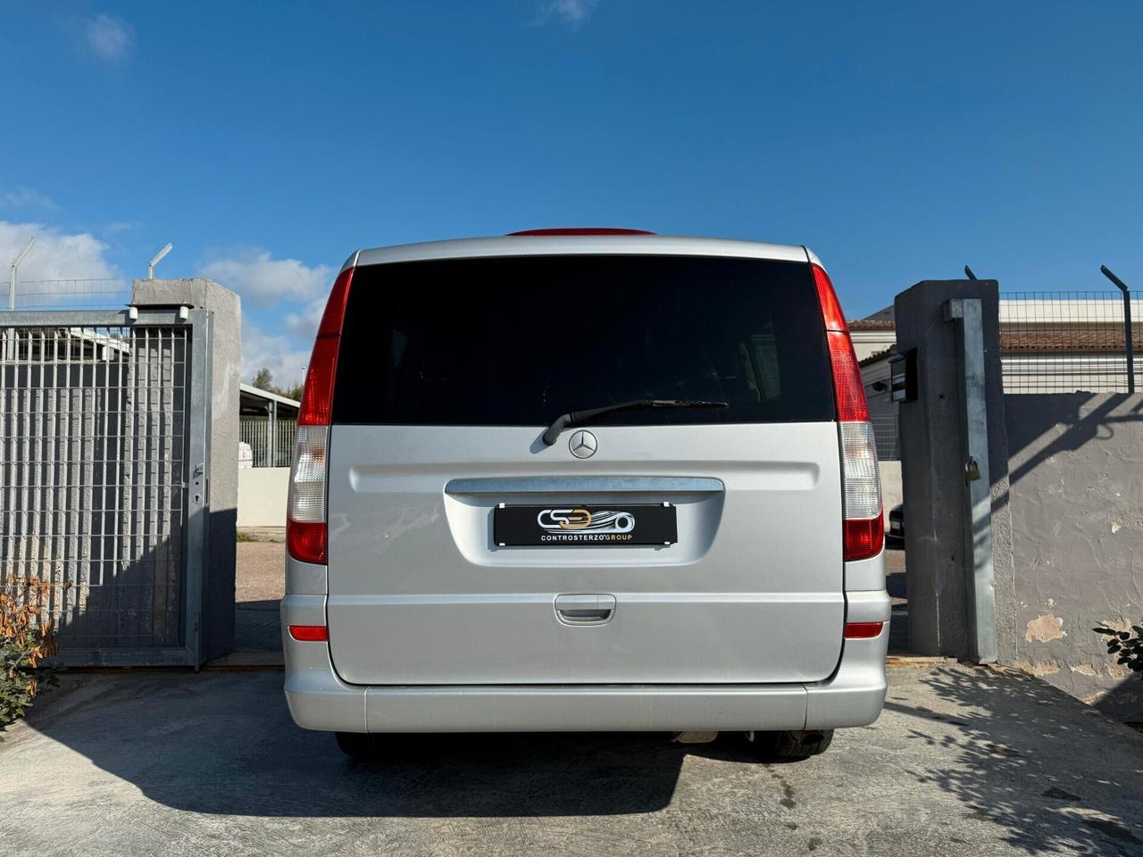 MERCEDES VIANO 8 POSTI A LIBRETTO - GANCIO