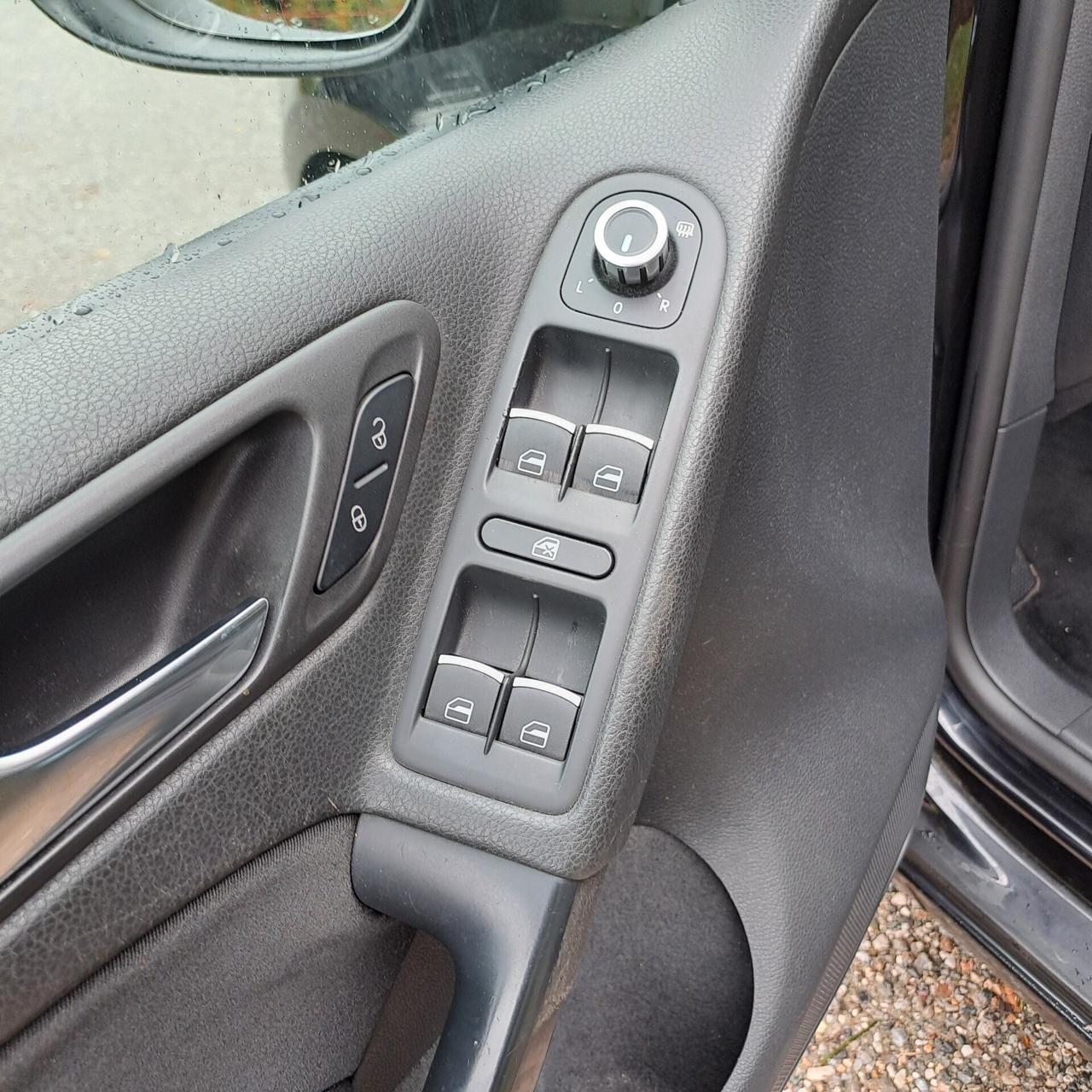 VW GOLF 1.6TDI HIGHLINE Neopatentati