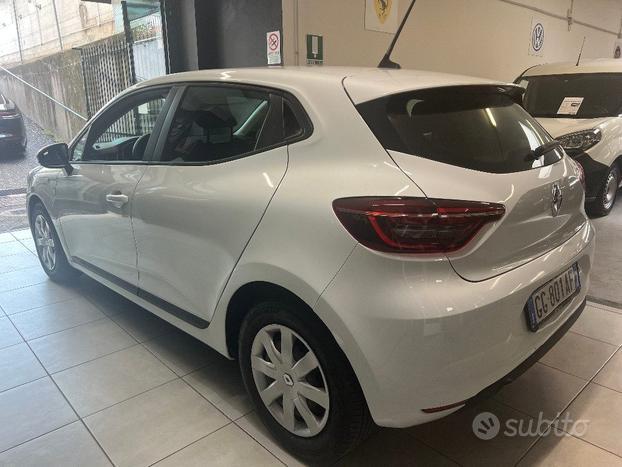 RENAULT Clio TCe 90 CV 5 porte Business