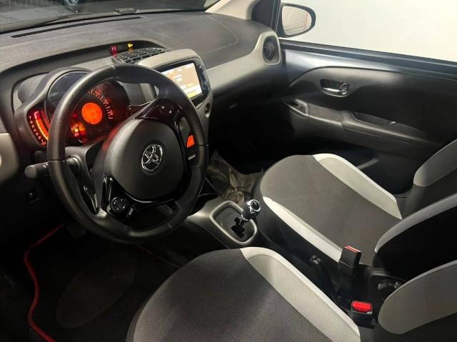 Toyota Aygo 1.0 x-wave grey 72cv