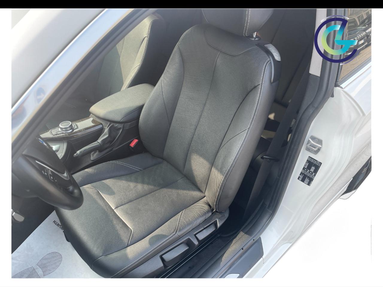 BMW Serie 2 F22 Coupe - 218d Coupe Advantage 150cv auto my18
