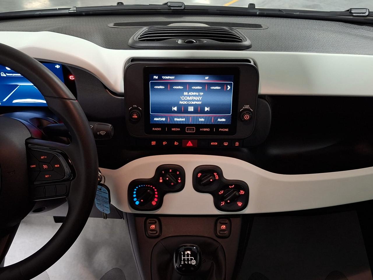 Fiat Panda 1.0 FireFly Hybrid Pandina Cross Km.0