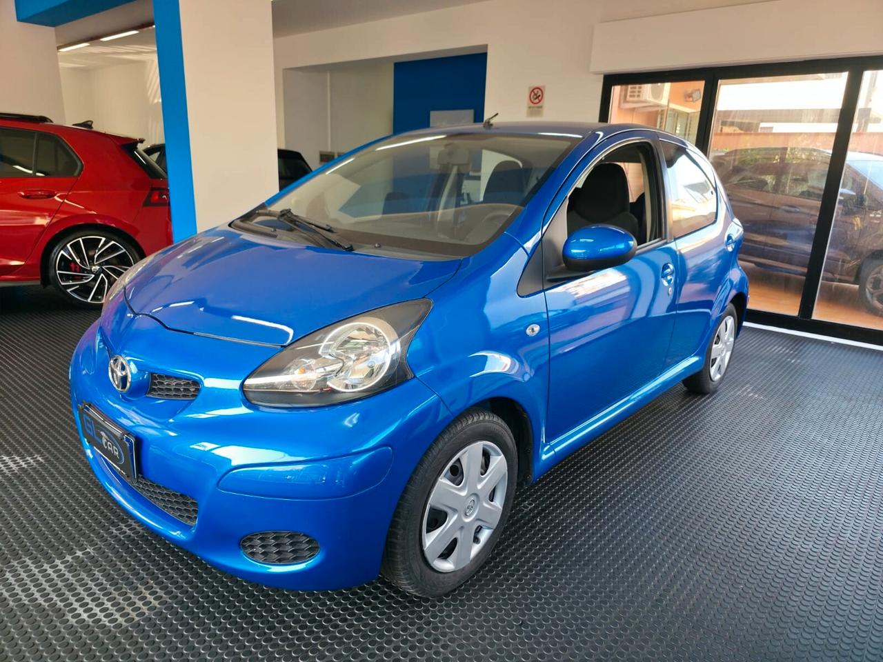 Toyota Aygo 1.0 5p 100000km 2011 tua a 100/mese