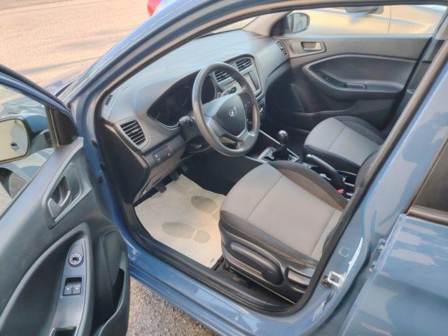 HYUNDAI i20 1.2 5 porte Go! PREZZO REALE - NEOPATENTATI