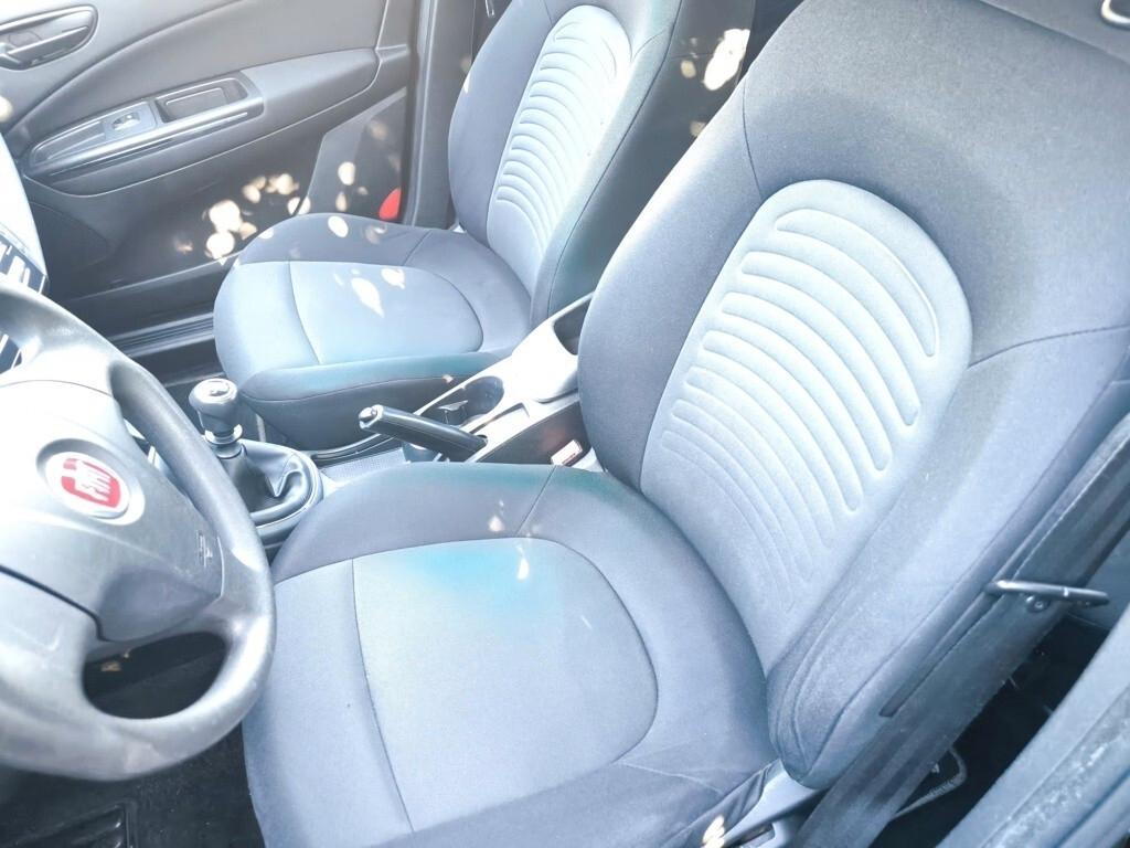 FIAT BRAVO 1,6 MJT- KM 115000- OK NEOPATENTATI-2013