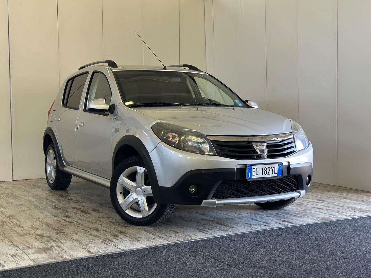 Dacia Sandero Stepway 1.6 8V GPL 85CV Ok Neopatentati