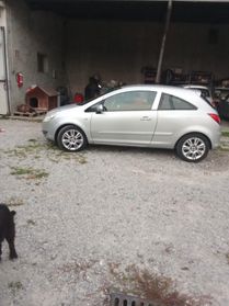 Opel Corsa 1.2 3 porte