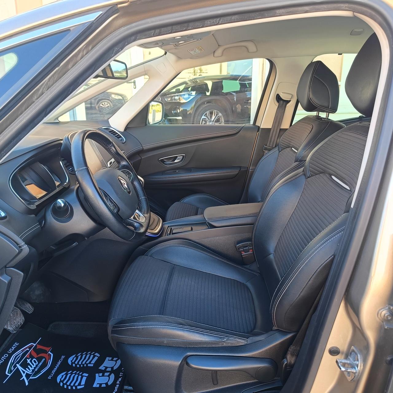 Renault Scenic Scénic dCi 8V 110 CV EDC Energy Intens