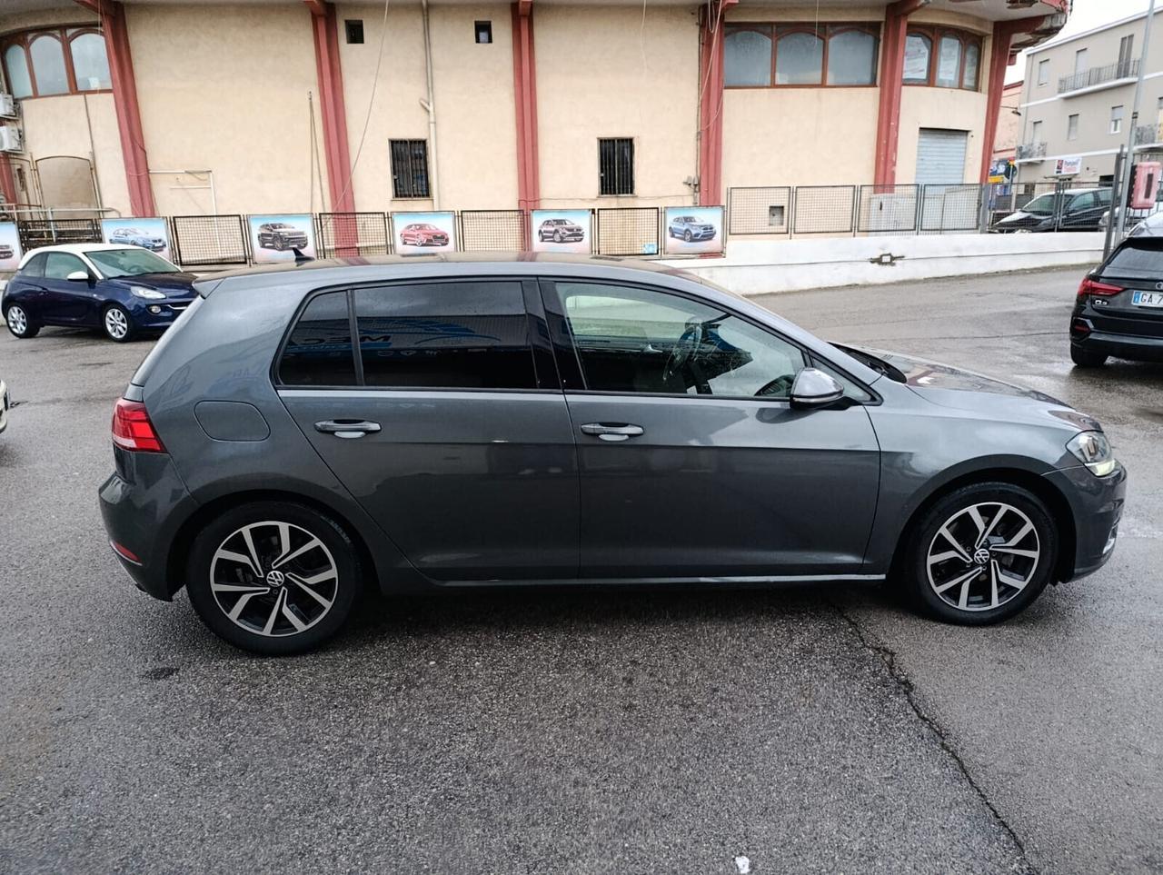 Volkswagen Golf 1.6 TDI 115 CV 5p. Sport BlueMotion Technology