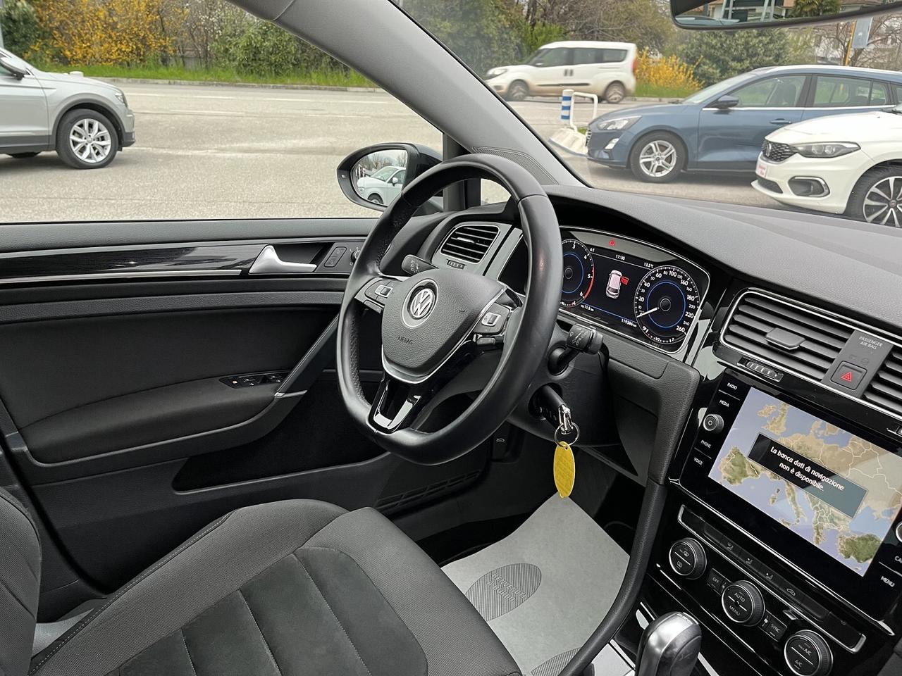 VW GOLF 1600 TDI 115 CV DSG EXECUTIVE