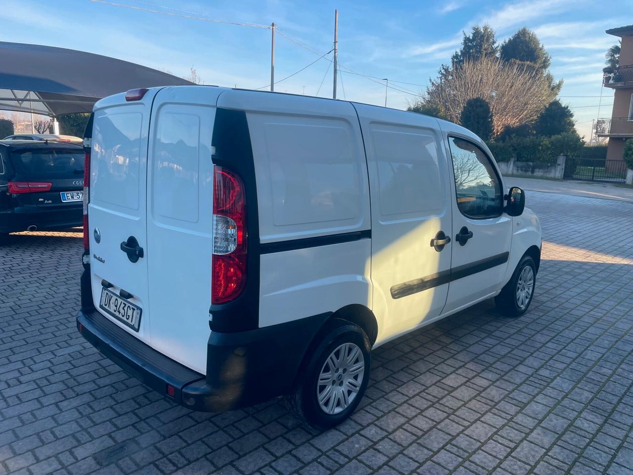 Fiat Doblo Doblò 1.6 16V Nat.Pow. PC-TN Cargo Lami.