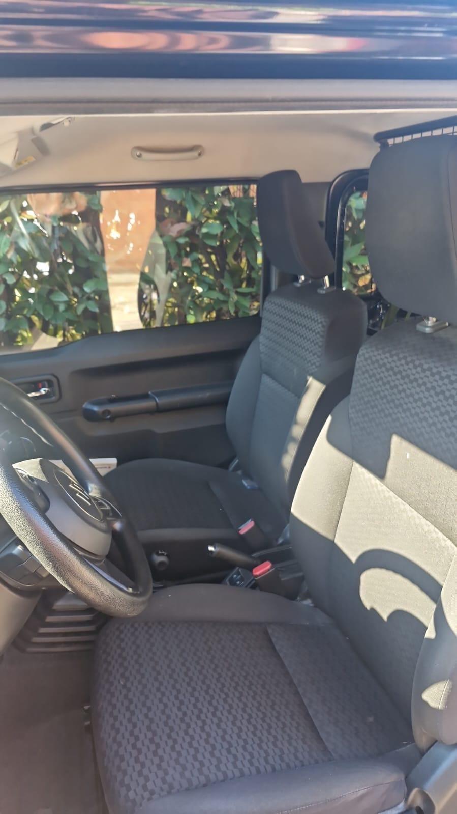 Suzuki Jimny 1.5 5MT PRO (N1)