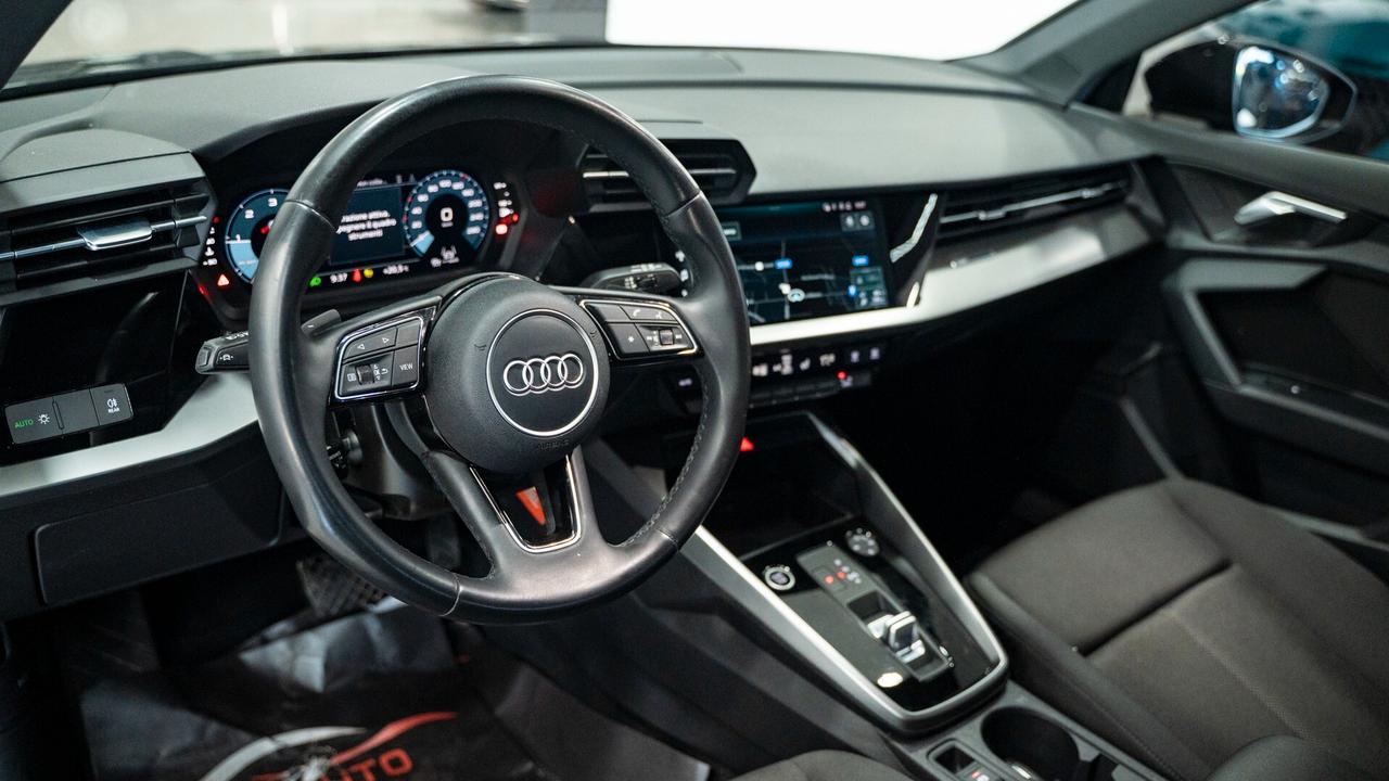 Audi A3 SPB 30 TDI S TRONIC SPORT BLACK EDITION NAVI FULL OPTIONAL