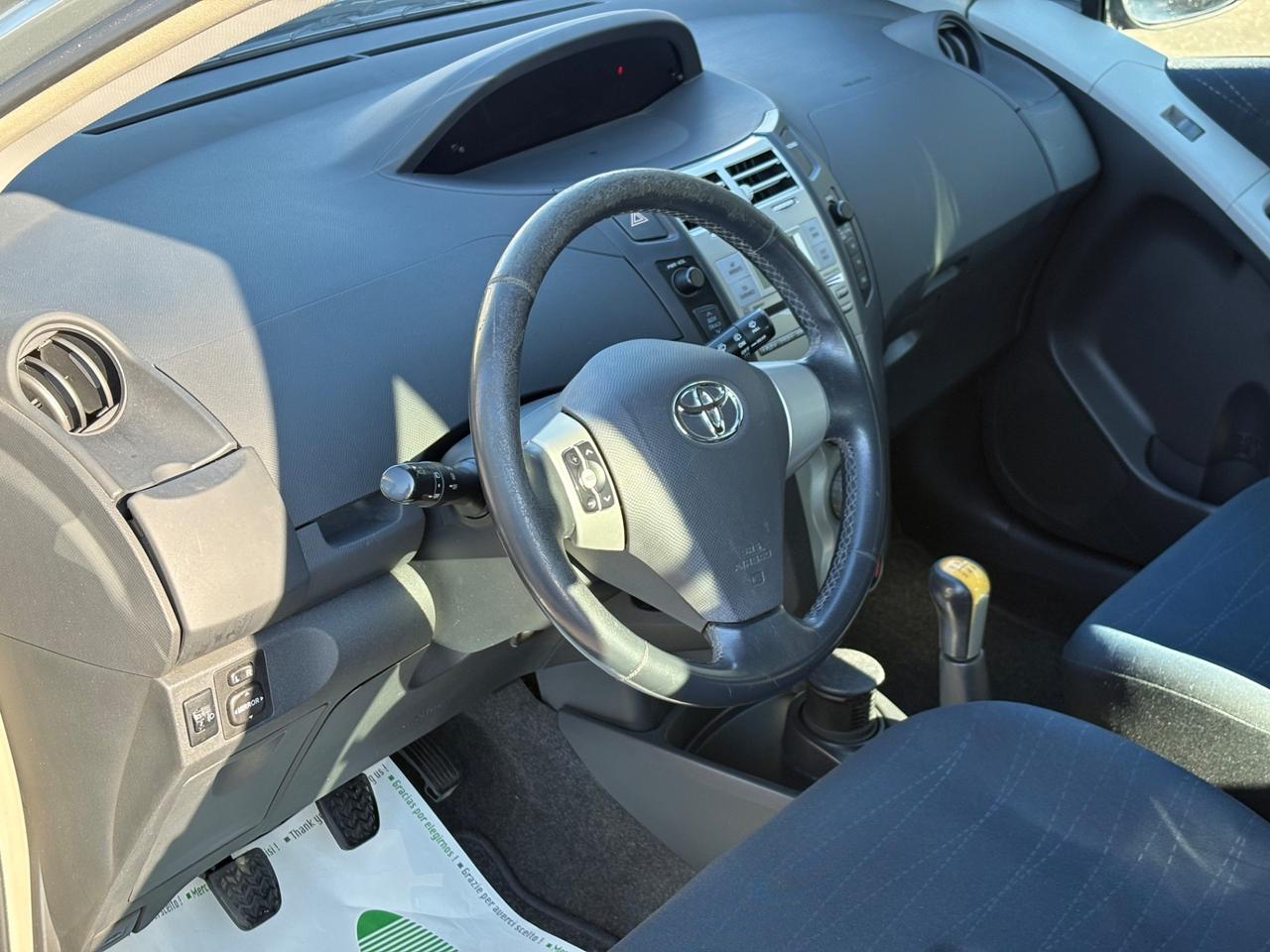 Toyota Yaris 1.3 5 porte Sol