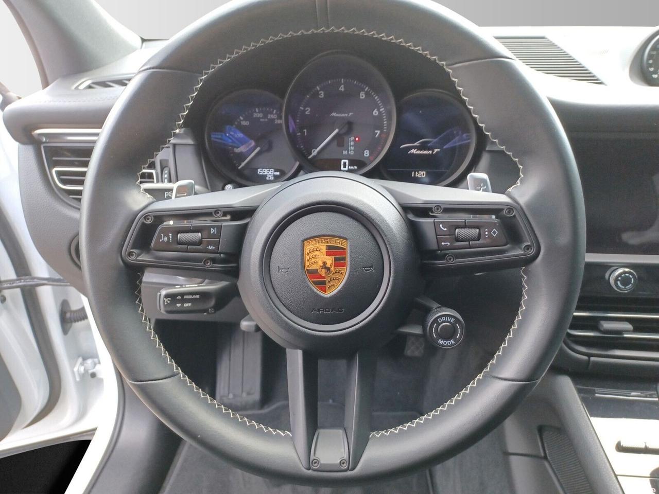 Porsche Macan 2.0 T