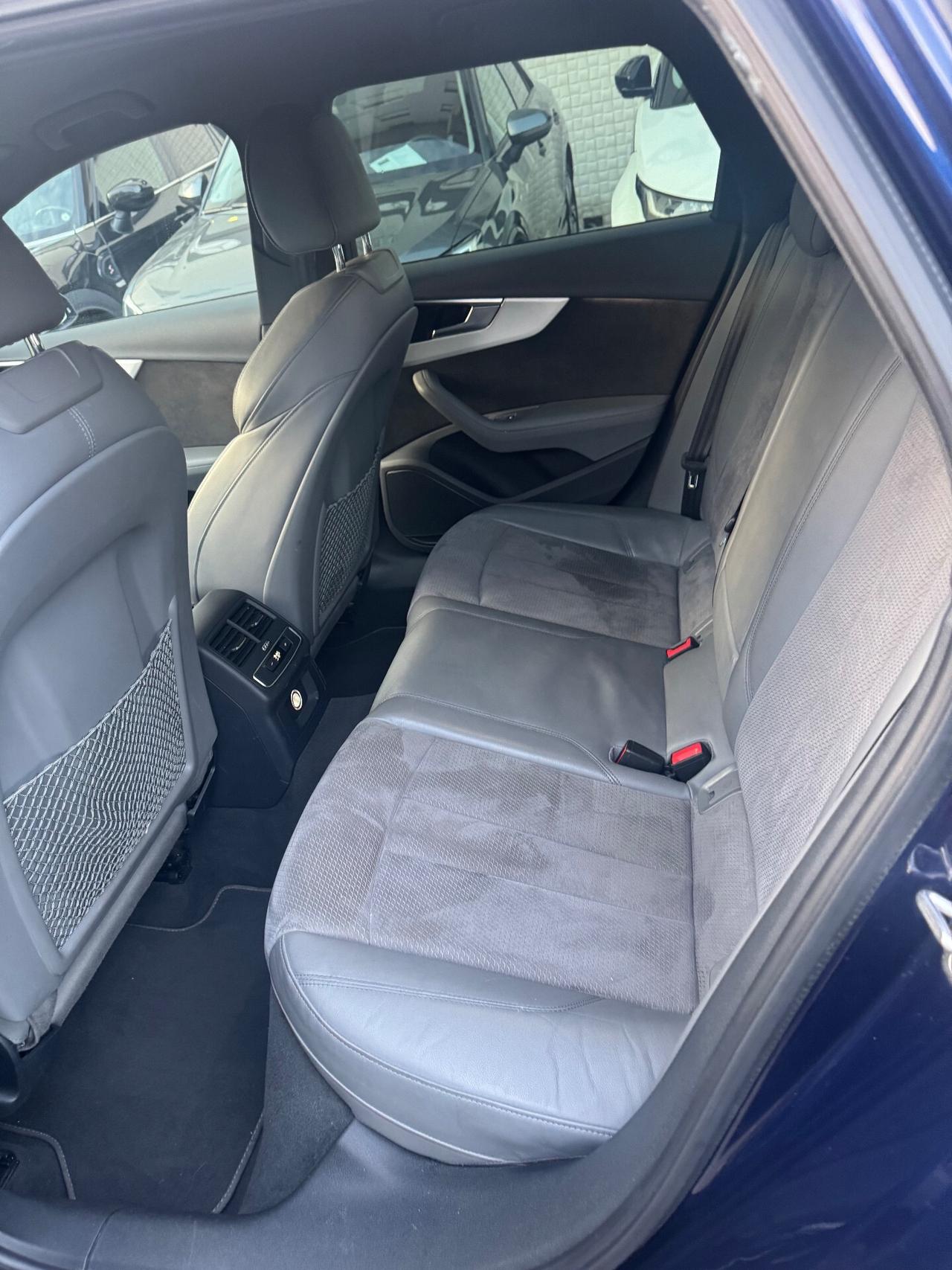 Audi A4 Avant 40 TDI S tronic QUATTRO