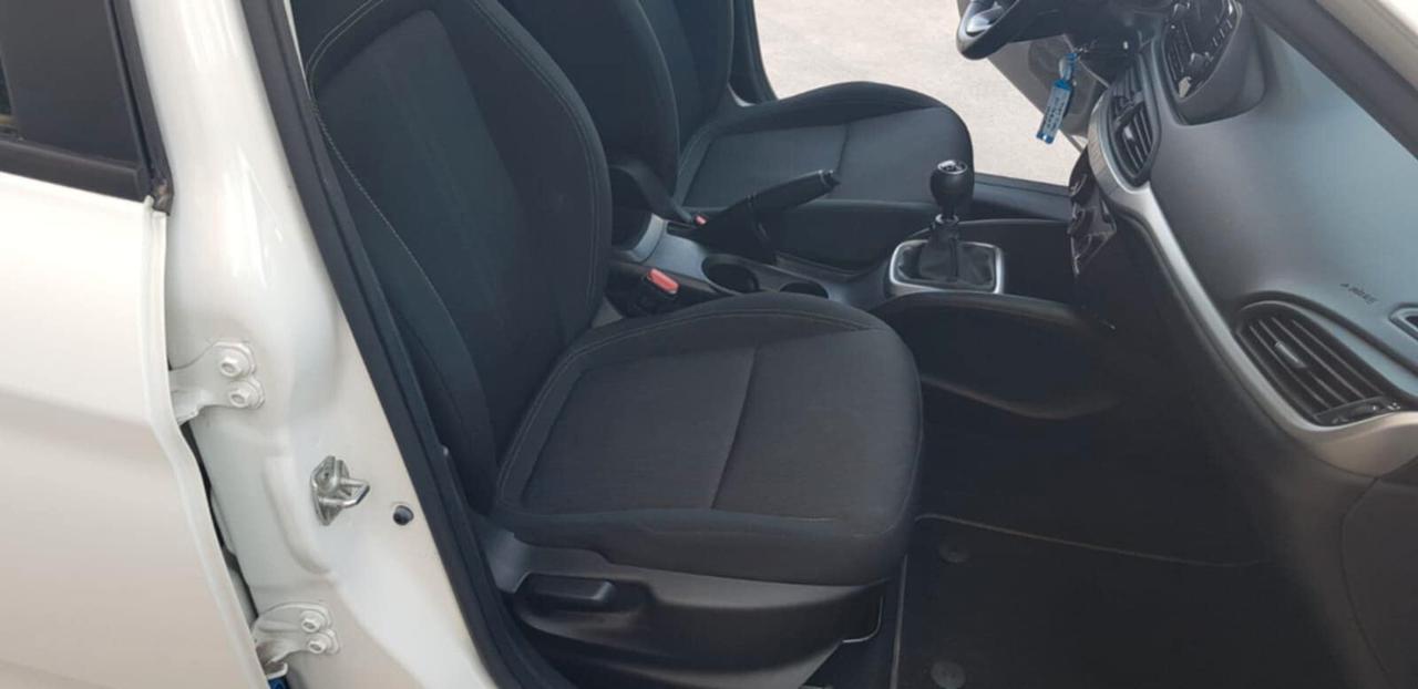 Fiat Tipo 1.4 5 porte 95cv Easy