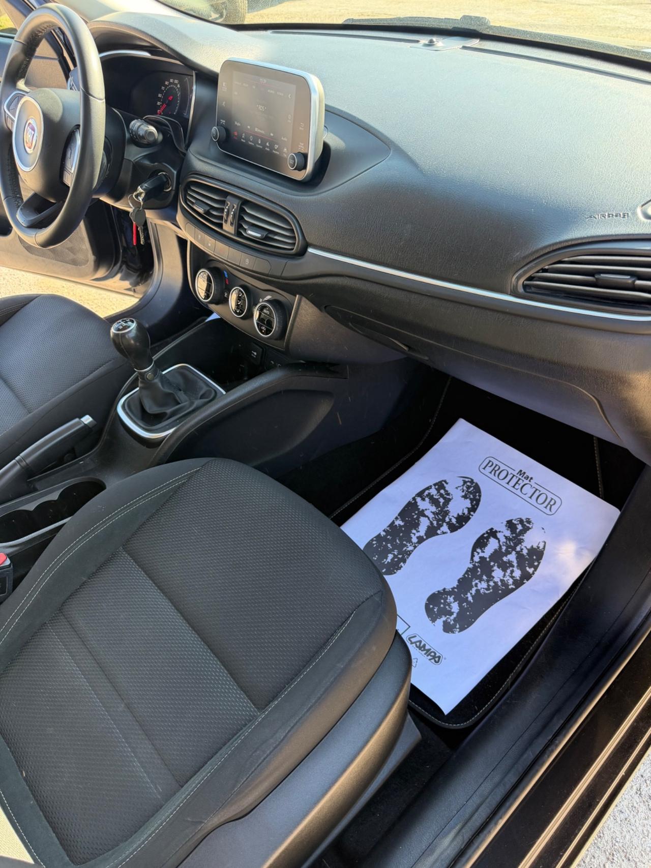 Fiat Tipo 1.3 Mjt S&S 5 porte Sport