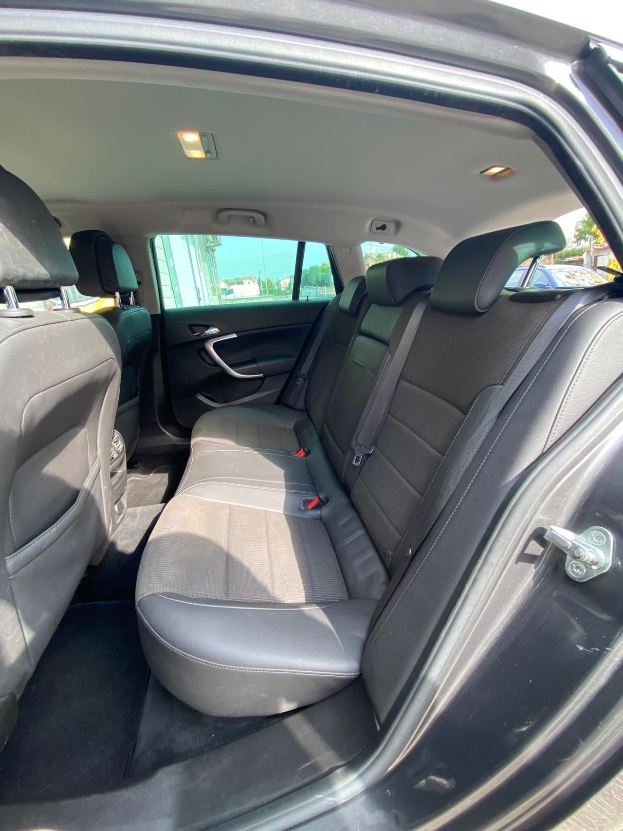 Opel Insignia 2.0 CDTI Sports Tourer Cosmo