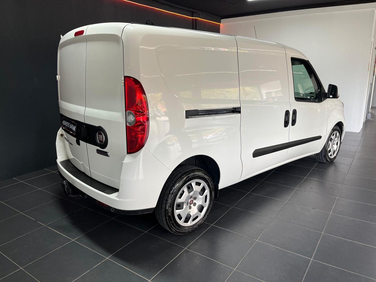 Fiat Doblo Doblò 1.6 MJT 105CV S&S PC-TN Cargo Business